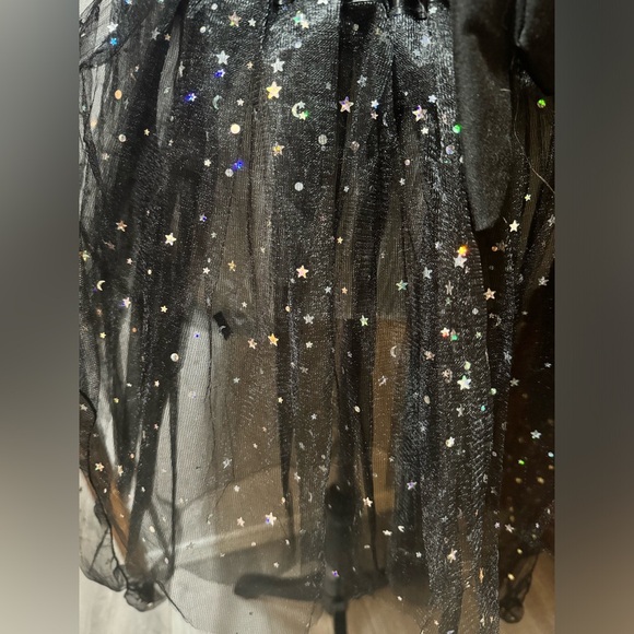 Halloween costume - Picture 3 of 7